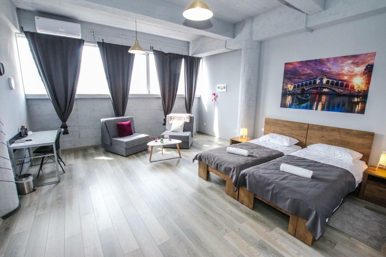 Xxl Rooms Rijeka Exteriör bild