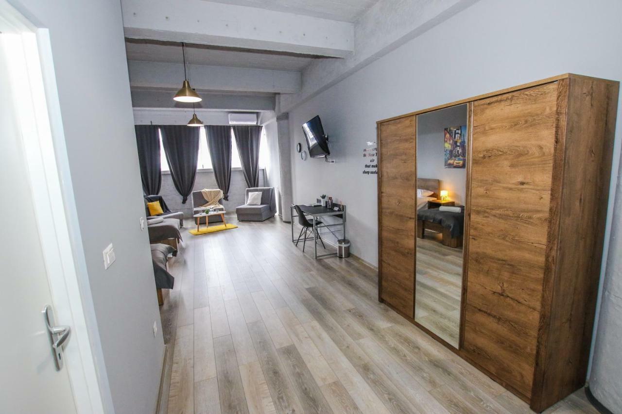 Xxl Rooms Rijeka Exteriör bild