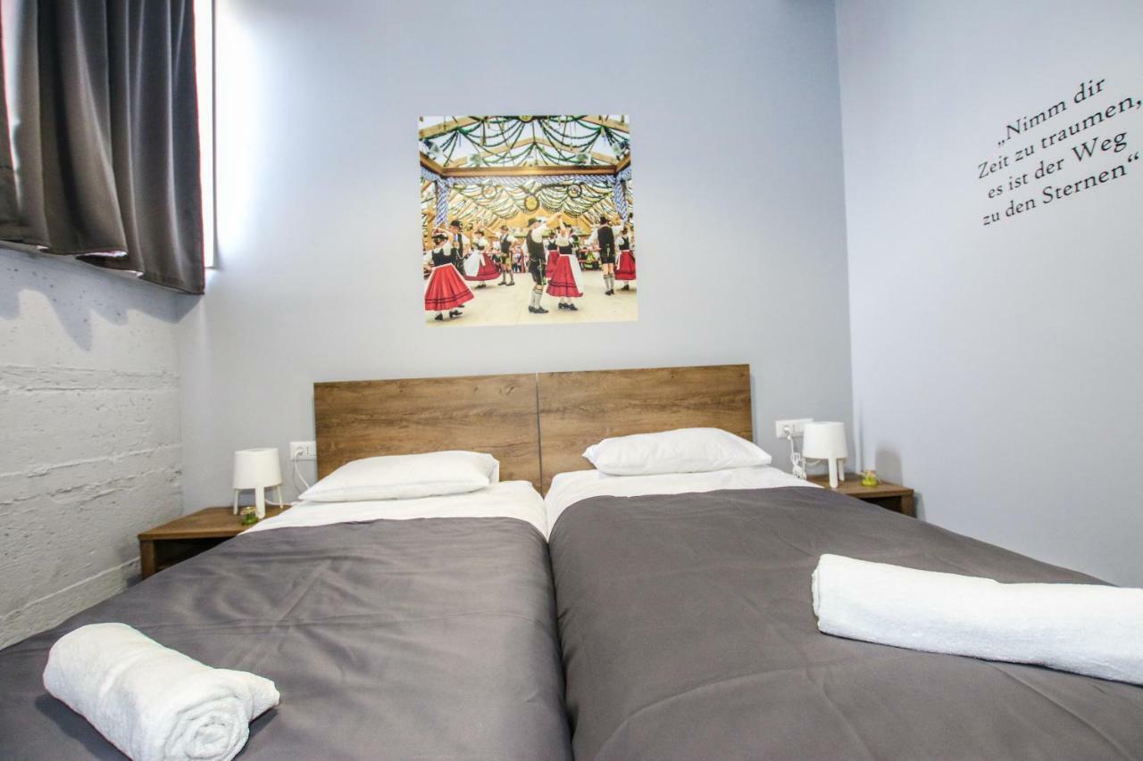 Xxl Rooms Rijeka Exteriör bild