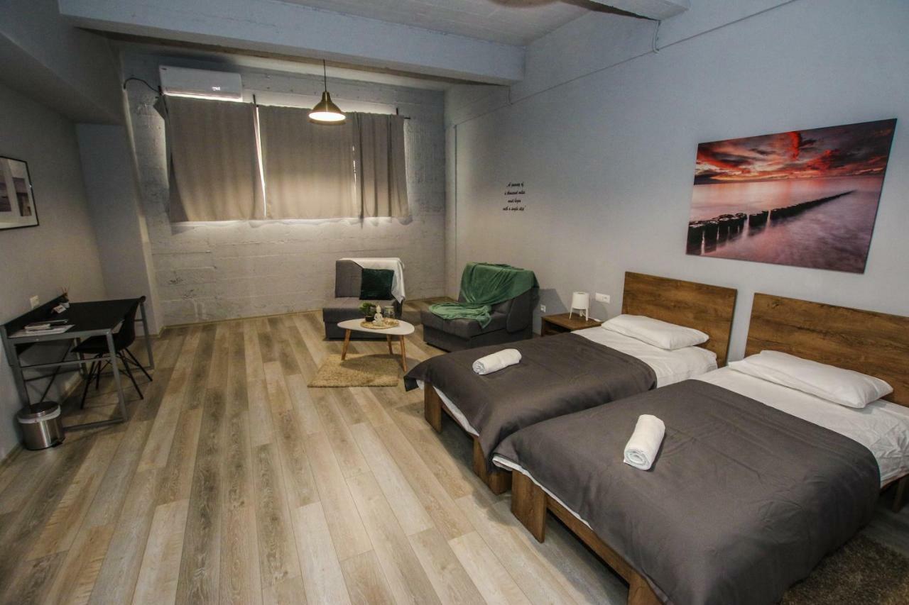 Xxl Rooms Rijeka Exteriör bild